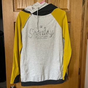 Woman’s double hoodie $20